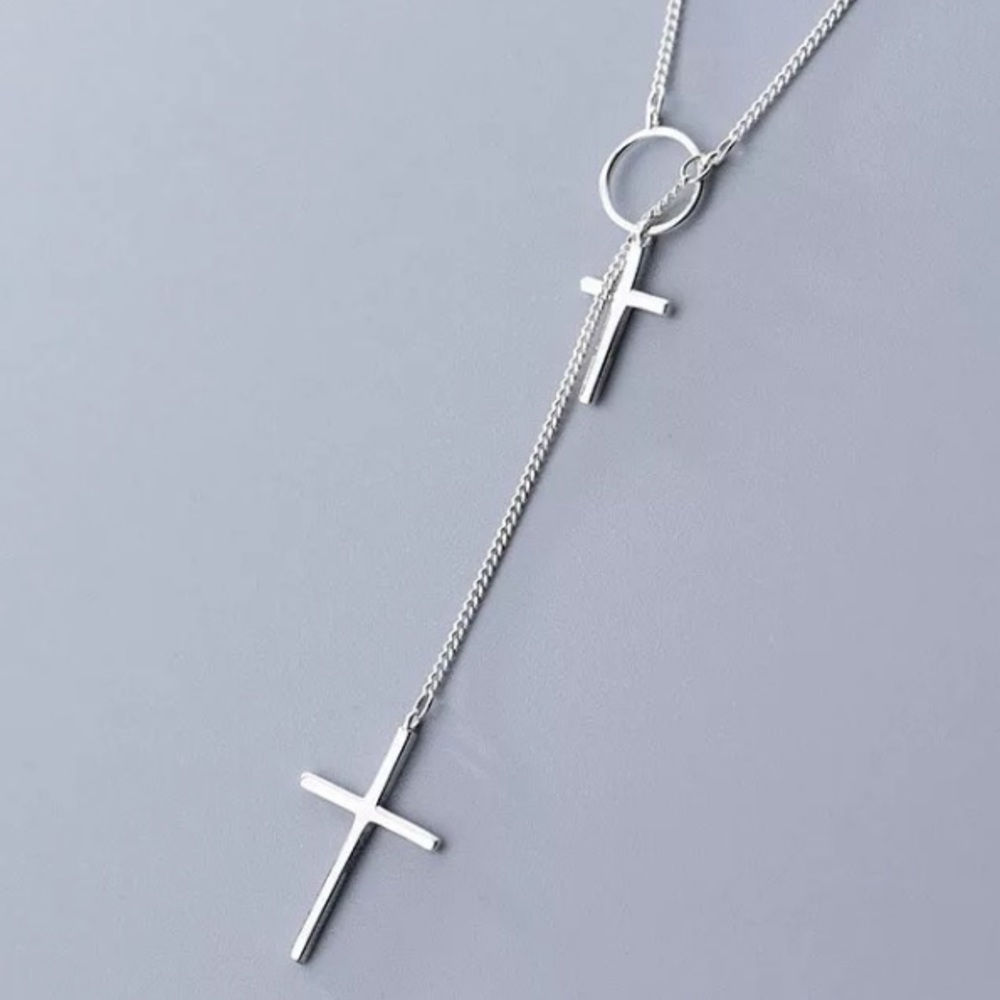 🤍Insta minimalist sterling silver cross necklace - Picture 3 of 4
